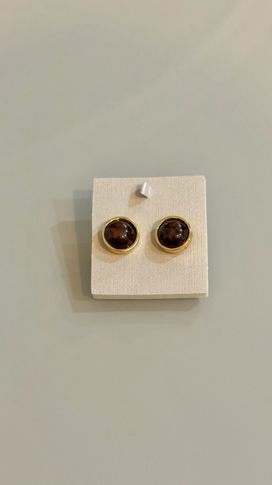 Brinco Cabochon Dourado